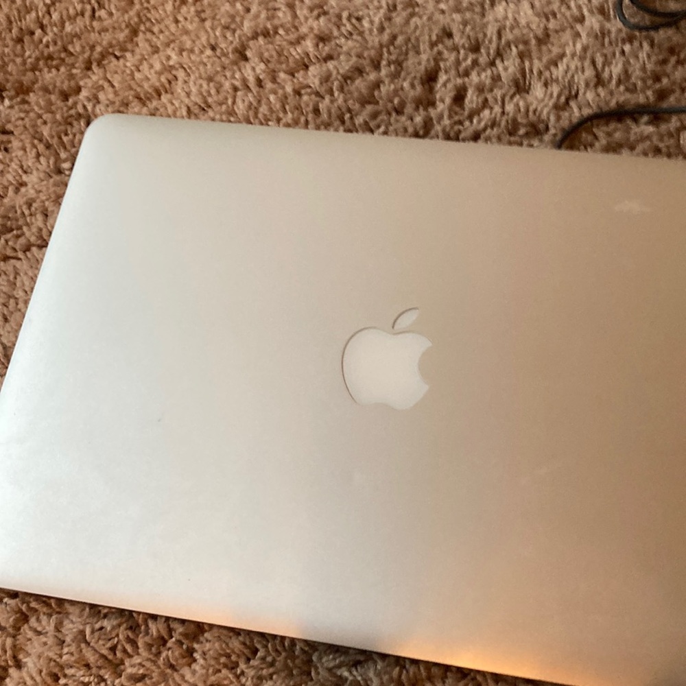 Apple Mac book air
